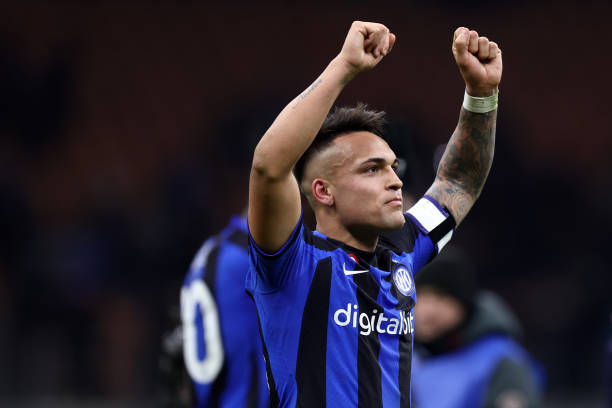 練和比賽中 練和比賽中